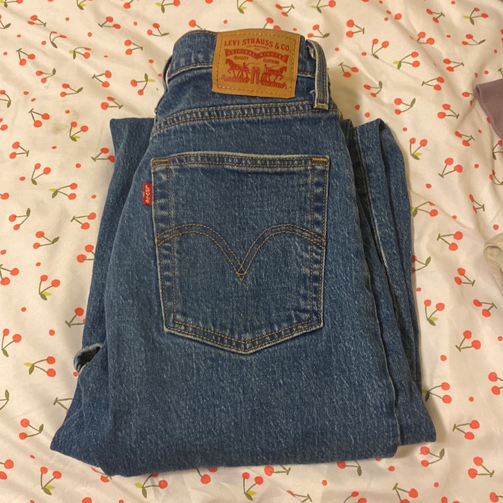 Levi’s Ribcage Straight Jeans Dark Blue Wash